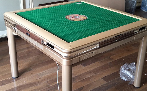 棋牌室丁青丁青麻将机实拍展示